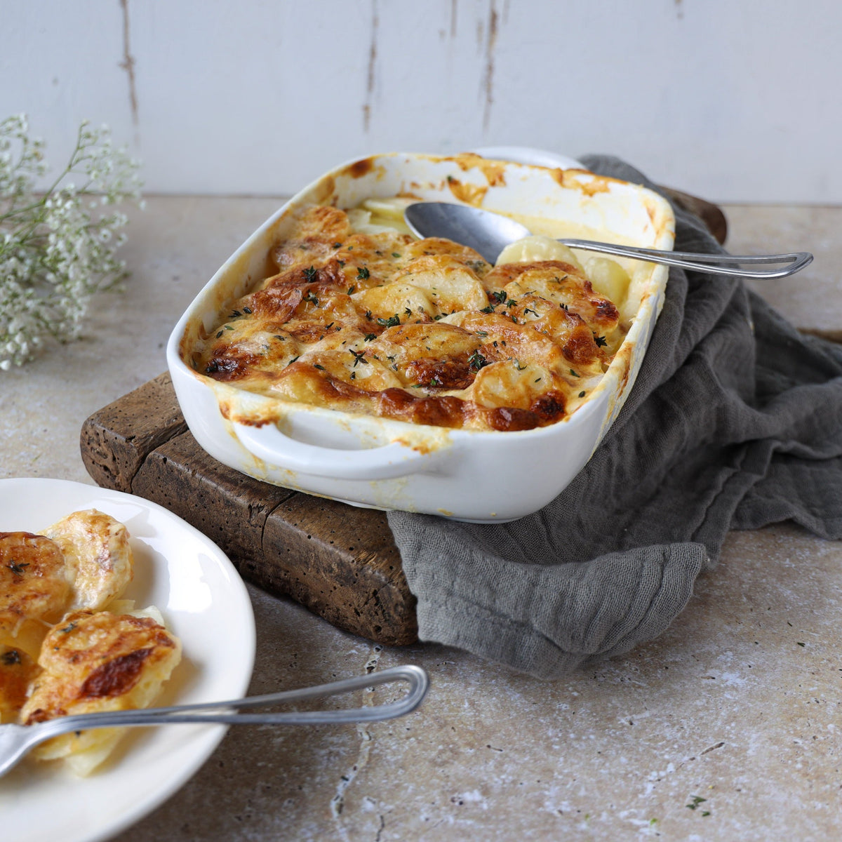 Classic Potato Dauphinoise (Frozen) Naomis Kitchen
