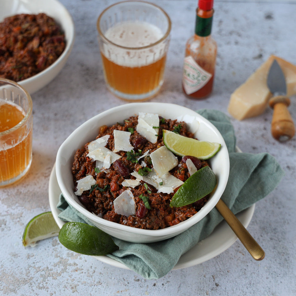 The Cheeky Chilli Con Carne Share Size